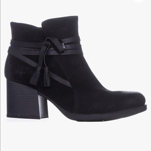 b.o.c square-toe black suede amber booties with side zipper for women in 7.5M